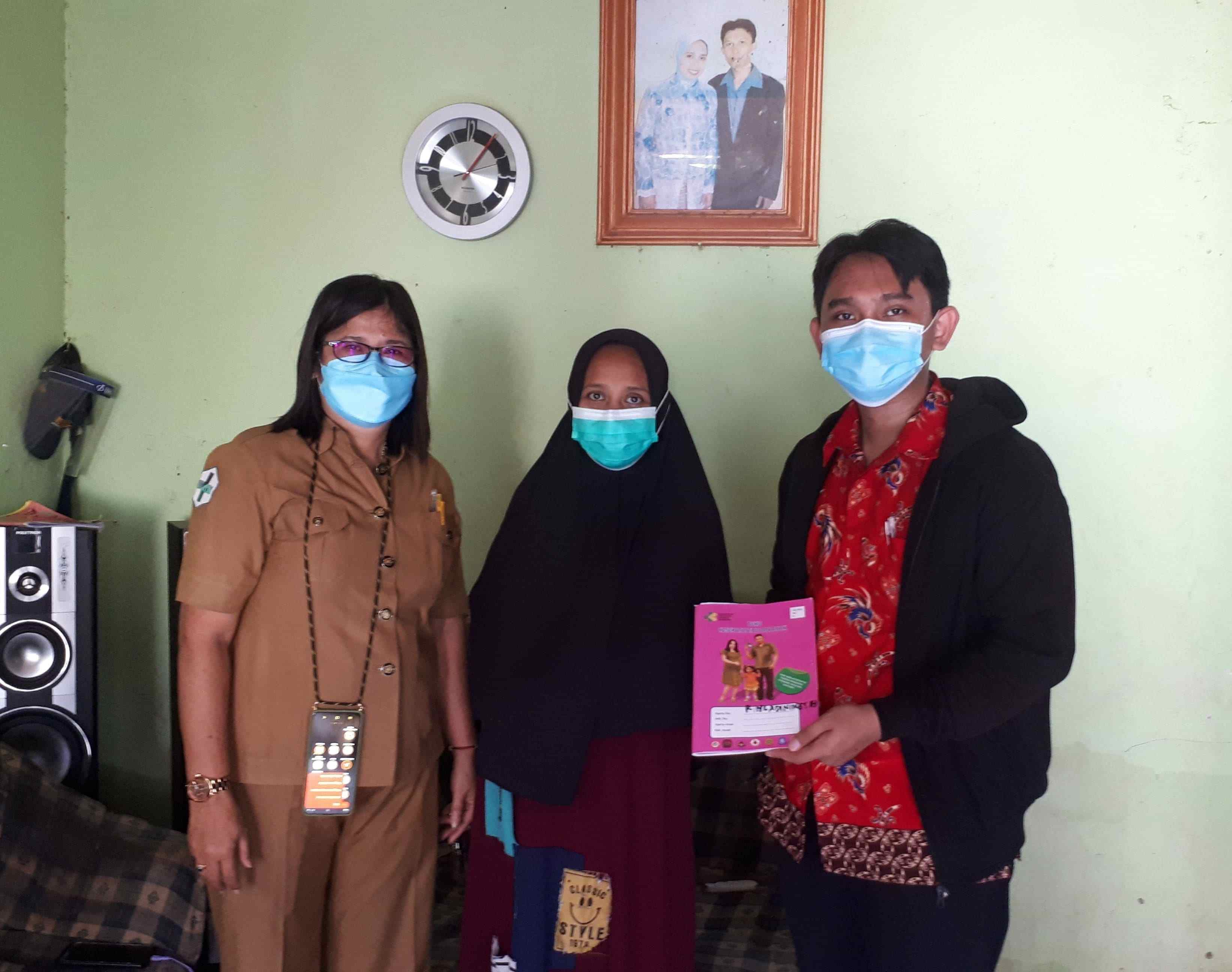 "Kunjungan Pertama Program 1000 HPK" - Berkenalan dengan Ibu Rini